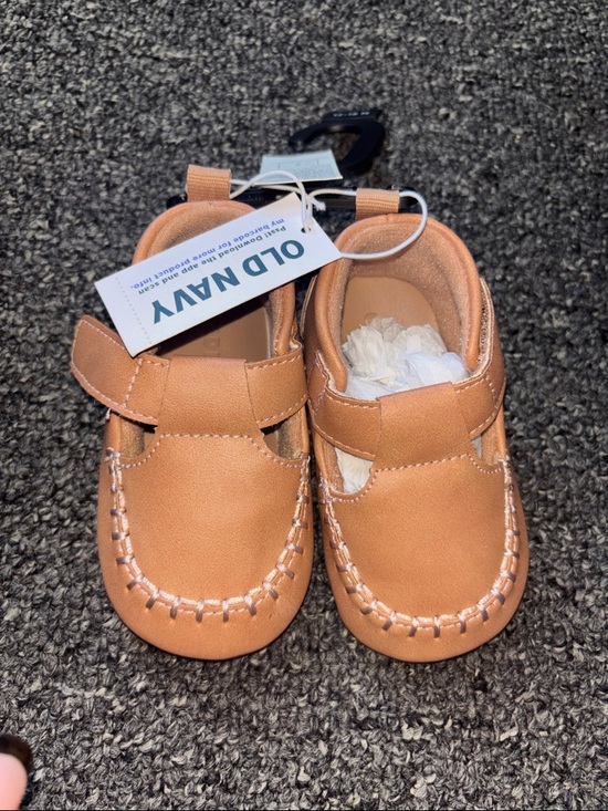 Old Navy Other - Old Navy Toddler Tan Moccasin Style Shoes